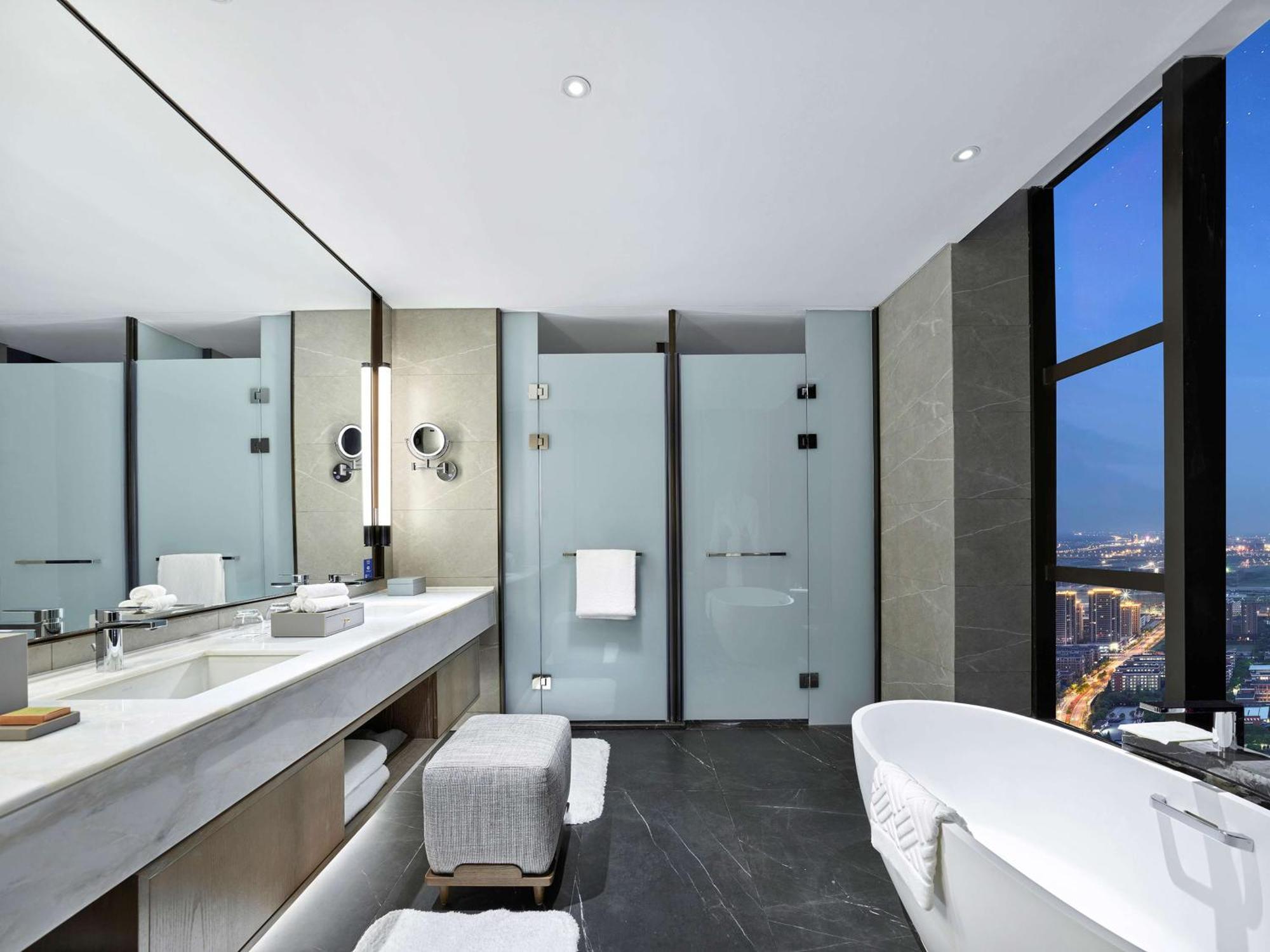 Hotel Hilton Jiaxing Exterior foto